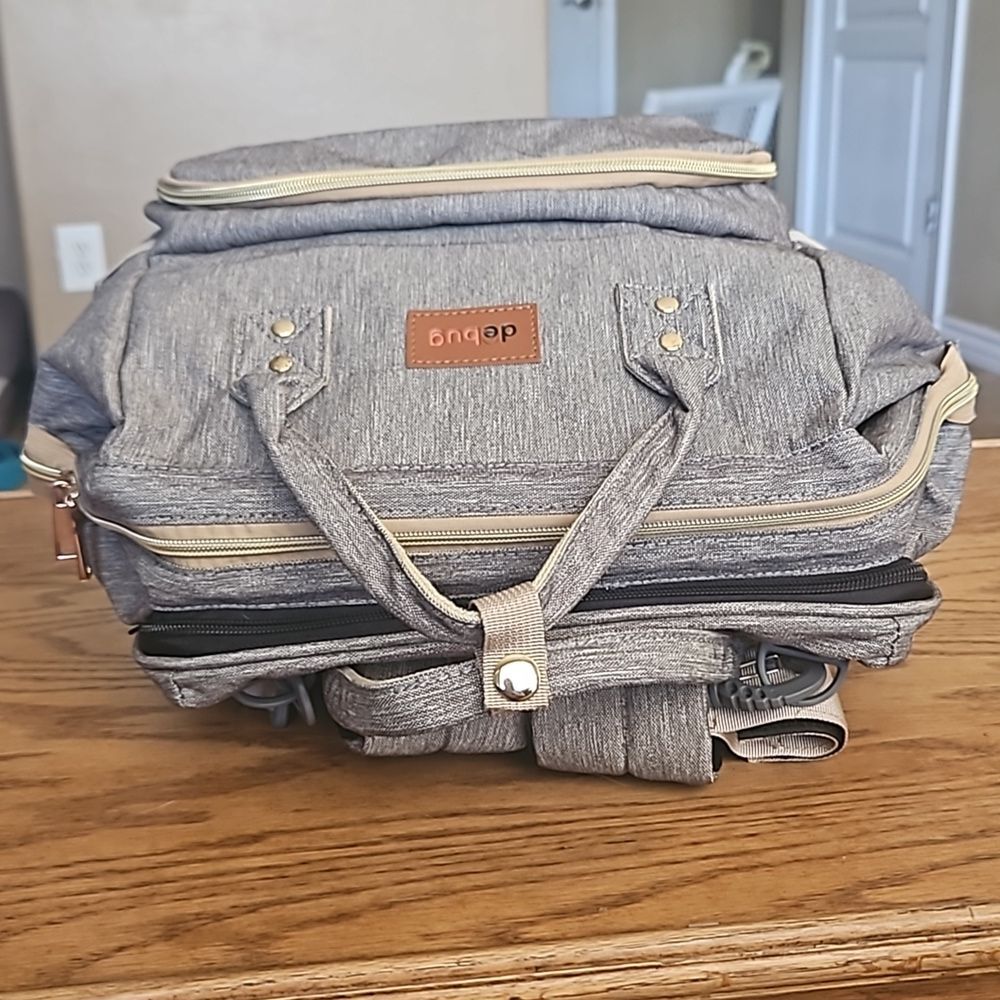 Debug Baby Diaper Bag with Built in Changing Station in Gray - Picture 7 of 15